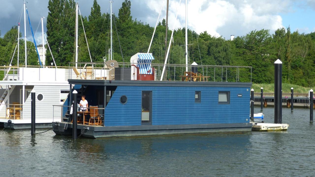 Hausboot Harmonie Hotel Stralsund Exterior photo